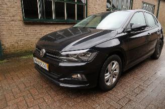 damaged commercial vehicles Volkswagen Polo 1.0 TSi Beats 2018/6