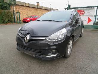 damaged motor cycles Renault Clio TVA DéDUCTIBLE 2018/11