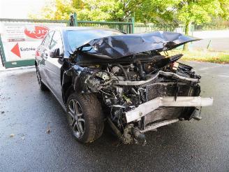 Damaged car Mercedes A-klasse  2014/4