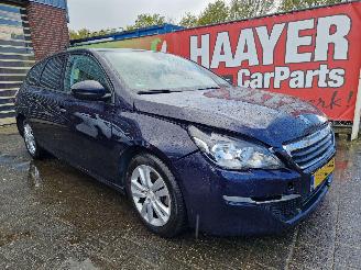 damaged commercial vehicles Peugeot 308 SW 1.6 BLUEHDI BLUE Lease Pack 2015/12