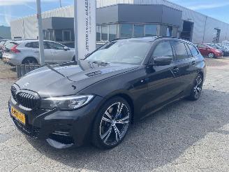 damaged motor cycles BMW 3-serie Touring 330d M xDrive High Executive AUTOMAAT 2020/7