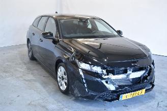 Unfall Kfz Van Peugeot 308 1.2 PT ACT. PACK BNS 2023/12