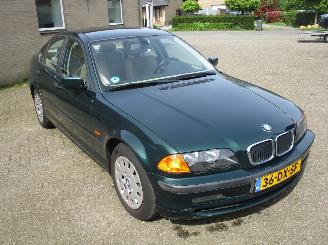 dommages caravanes BMW 3-serie 316I Executive 2000/1