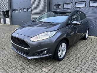 occasion passenger cars Ford Fiesta 1.0i AUTOMAAT / NAVI / CRUISE / PDC 2017/4
