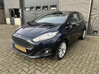dommages fourgonnettes/vécules utilitaires Ford Fiesta 1.0 Ecoboost CLIMA / NAVI / CRUISE / PDC 2017/2