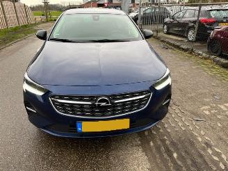 disassembly commercial vehicles Opel Insignia cdti 1.5 2020/11