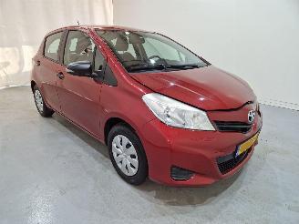 damaged commercial vehicles Toyota Yaris 1.0 VVT-i Comfort Airco 51kW 33000km! 2012/4