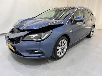 Unfallwagen Opel Astra SPORTS TOURER+ 1.6 CDTI 2016/7