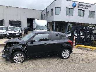 danneggiata veicoli commerciali Suzuki Swift 12i 66kW E6 5 drs 2018/7