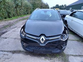 danneggiata veicoli commerciali Renault Clio  2018/11