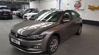 dommages scooters Volkswagen Polo 1.0 TSI 5 DRS 95 PK NAV.... 2019/3