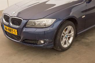 BMW 3-serie 320i Automaat Leer Motorschade Business Line picture 31