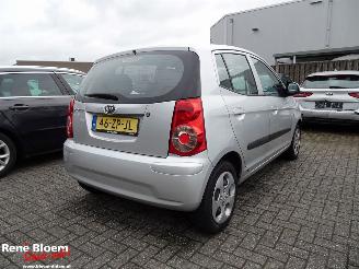 damaged commercial vehicles Kia Picanto 1.0 X-tra Airco 5drs 2008/4