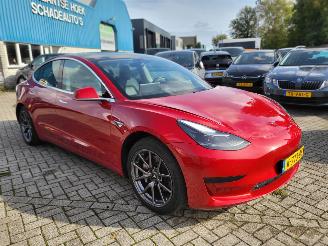 voitures fourgonnettes/vécules utilitaires Tesla Model 3 Tesla Model 3 RWD 440 KM rijbereik nwprijs € 50 000 2020/12
