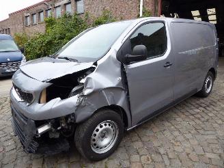 damaged commercial vehicles Peugeot Expert Premium 2020/1