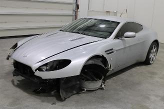 škoda dodávky Aston Martin V8 Vantage 2006/7