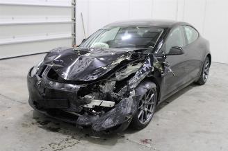 skadebil auto Tesla Model 3  2021/12