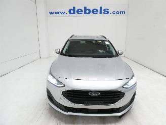 Salvage car Ford Focus 1.0 TREND 2022/6